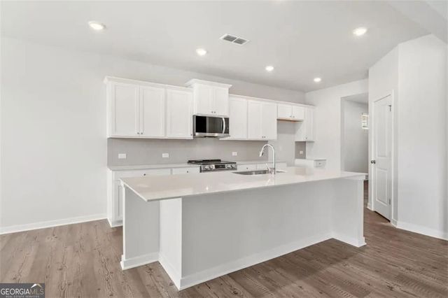5598 Rosehall Place, South Fulton, GA 30349