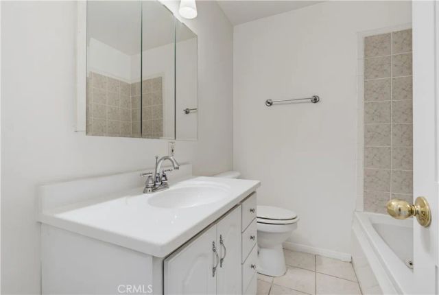904 N Evers Avenue, Compton, CA 90220