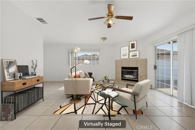 904 N Evers Avenue, Compton, CA 90220