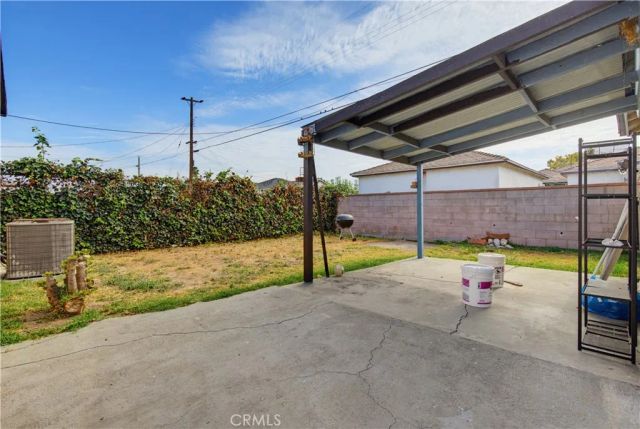 904 N Evers Avenue, Compton, CA 90220