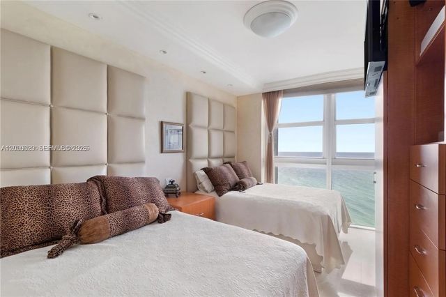 18911 Collins Avenue 1906, Sunny Isles Beach, FL 33160