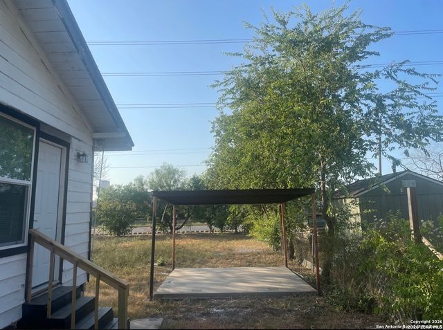 3114 Saturn, San Antonio, TX 78226