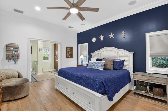 2830 SW 6th Street, Boynton Beach, FL 33435