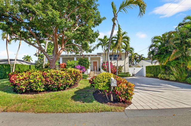 2830 SW 6th Street, Boynton Beach, FL 33435