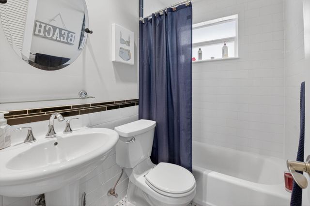 2830 SW 6th Street, Boynton Beach, FL 33435