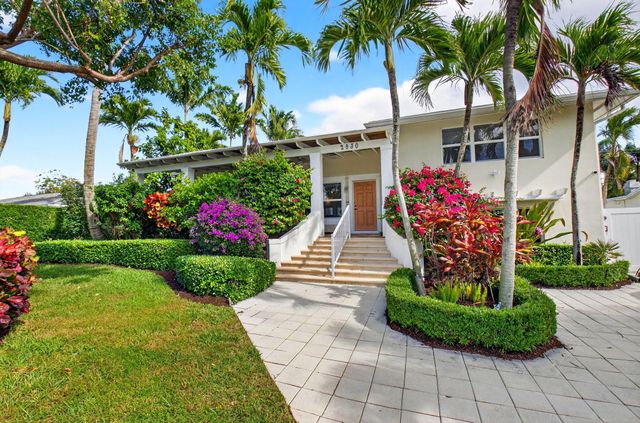 2830 SW 6th Street, Boynton Beach, FL 33435