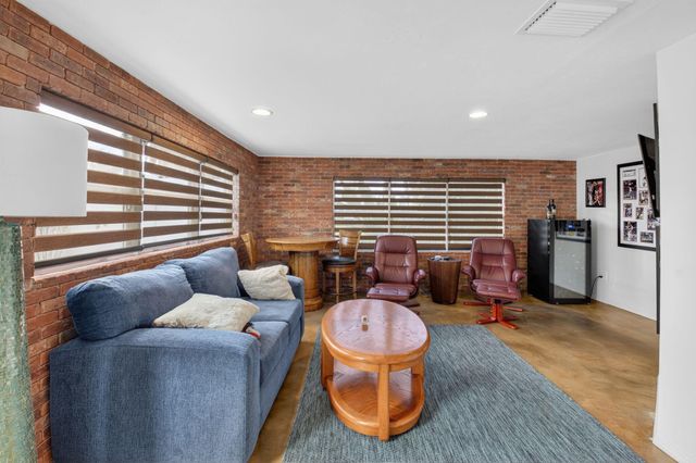 2830 SW 6th Street, Boynton Beach, FL 33435