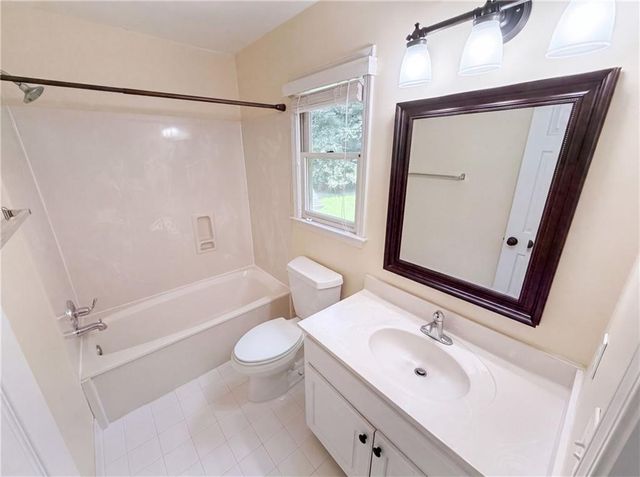 120 Bay Colt Road, Milton, GA 30009