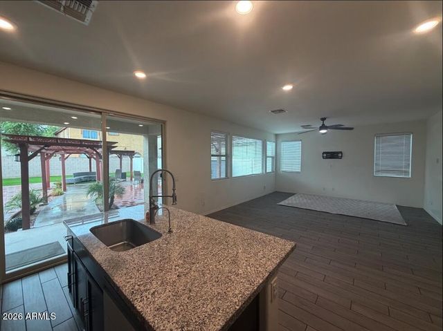 8804 W Jefferson Street, Tolleson, AZ 85353