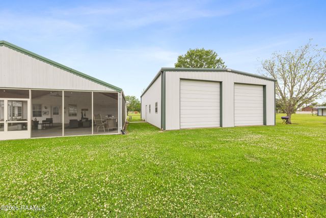 1125 Papit Guidry Road, St. Martinville, LA 70582