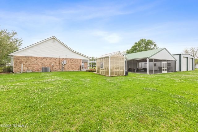 1125 Papit Guidry Road, St. Martinville, LA 70582