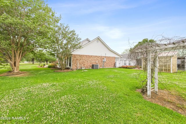 1125 Papit Guidry Road, St. Martinville, LA 70582