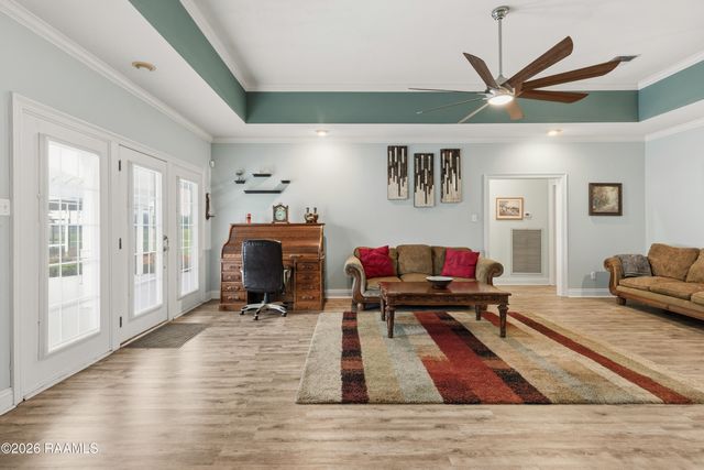 1125 Papit Guidry Road, St. Martinville, LA 70582