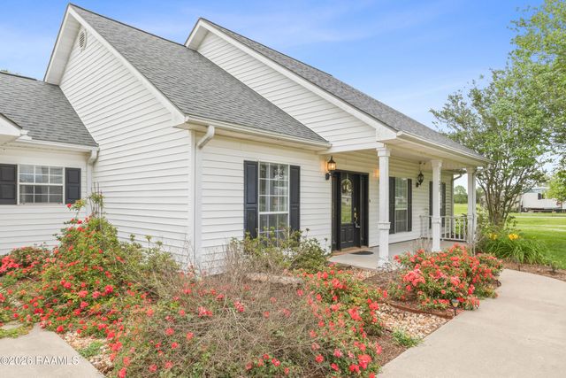 1125 Papit Guidry Road, St. Martinville, LA 70582