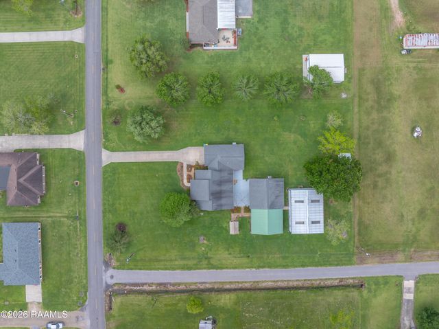 1125 Papit Guidry Road, St. Martinville, LA 70582