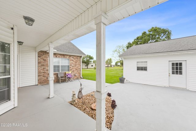 1125 Papit Guidry Road, St. Martinville, LA 70582