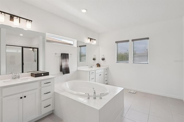 11473 OWASEE TRAILS PLACE, Riverview, FL 33569