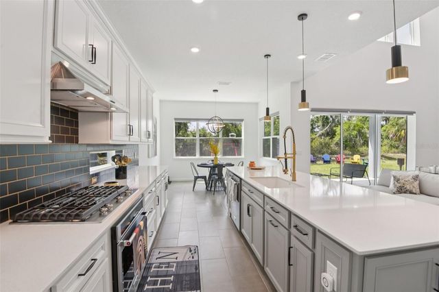 11473 OWASEE TRAILS PLACE, Riverview, FL 33569