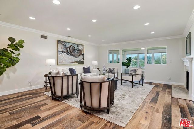 823 Enchanted Way, Pacific Palisades, CA 90272