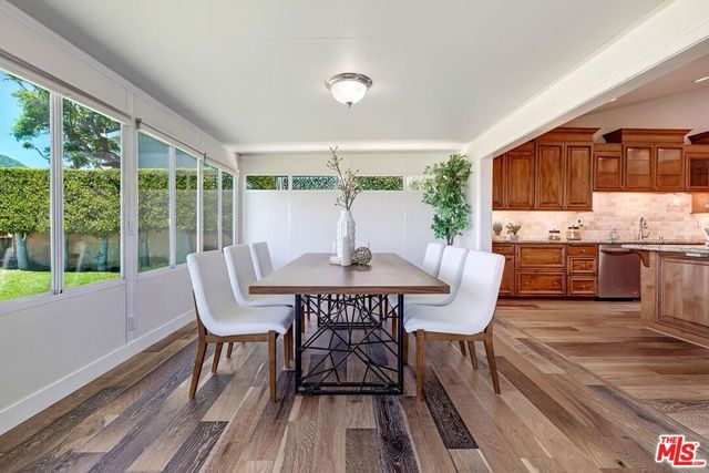 823 Enchanted Way, Pacific Palisades, CA 90272
