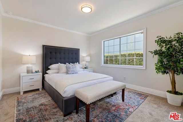 823 Enchanted Way, Pacific Palisades, CA 90272