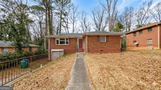 2725 Rollingwood Lane SE, Atlanta, GA 30316