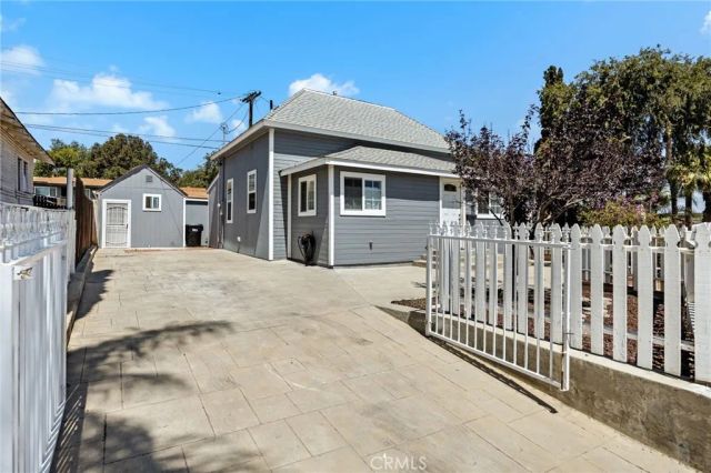 402 E Grand, Corona, CA 92879