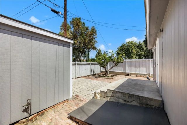 402 E Grand, Corona, CA 92879