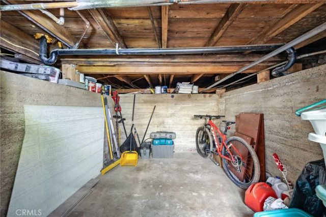 402 E Grand, Corona, CA 92879
