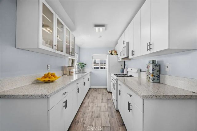 402 E Grand, Corona, CA 92879