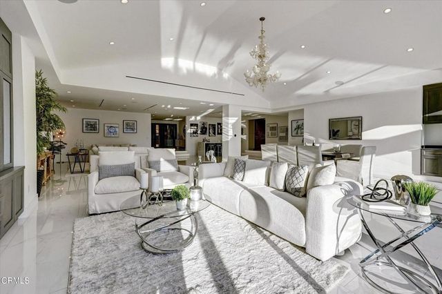 4423 Bergamo Drive, Los Angeles, CA 91436