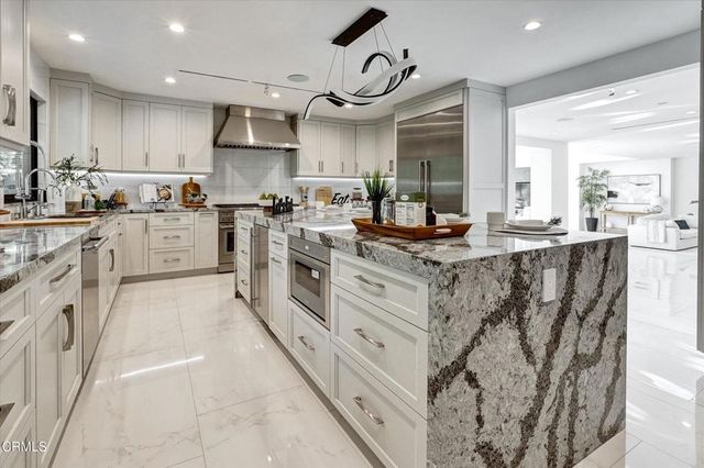 4423 Bergamo Drive, Los Angeles, CA 91436