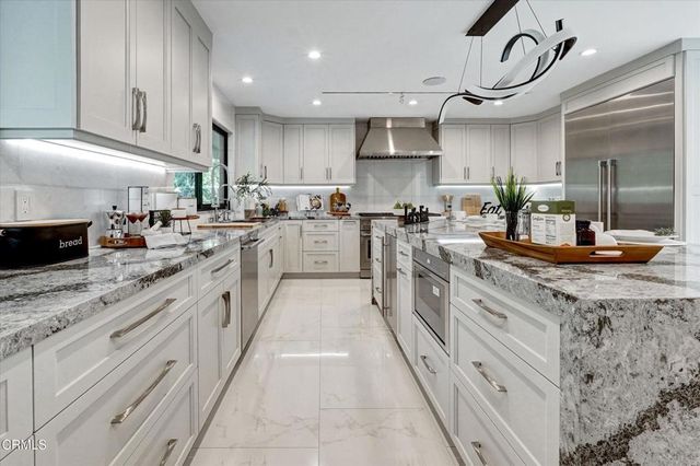 4423 Bergamo Drive, Los Angeles, CA 91436