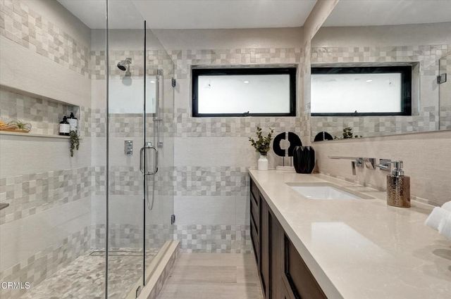 4423 Bergamo Drive, Los Angeles, CA 91436