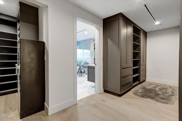 4423 Bergamo Drive, Los Angeles, CA 91436