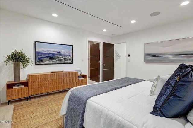 4423 Bergamo Drive, Los Angeles, CA 91436