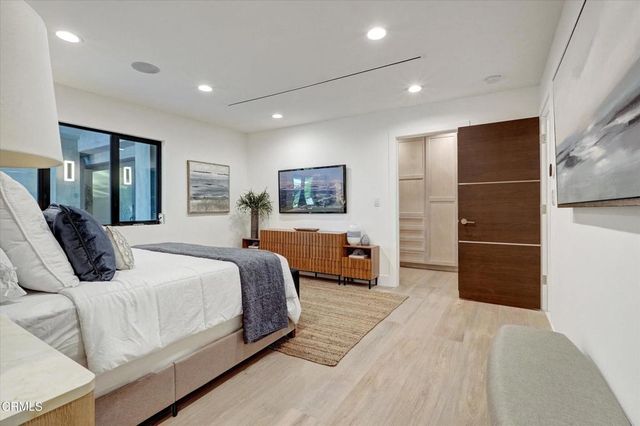 4423 Bergamo Drive, Los Angeles, CA 91436