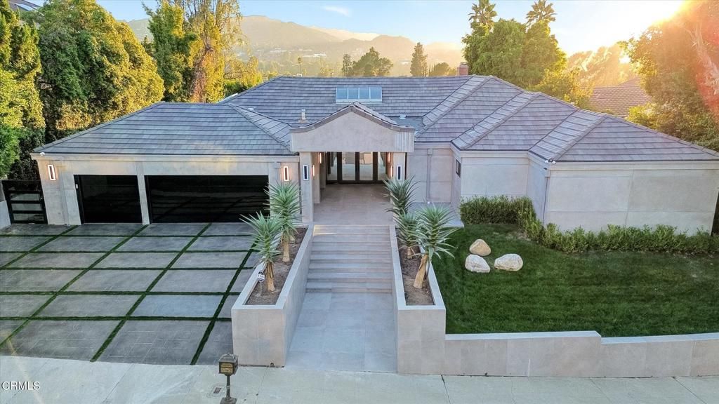 4423 Bergamo Drive, Los Angeles, CA 91436