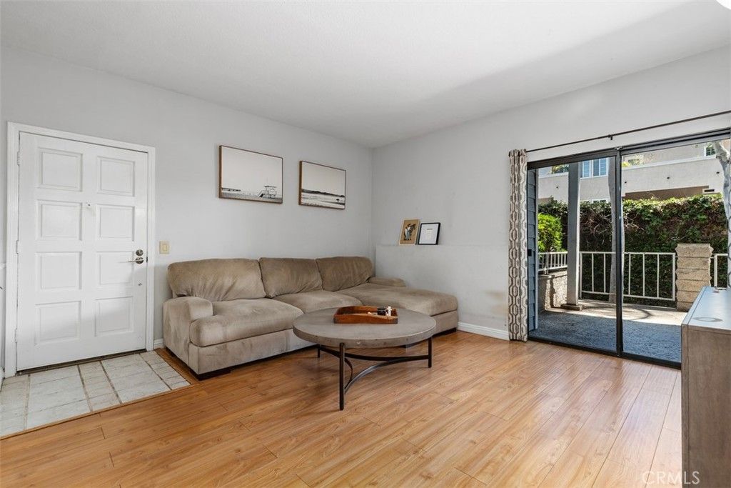16960 Algonquin Street 103, Huntington Beach, CA 92649 — photo 5