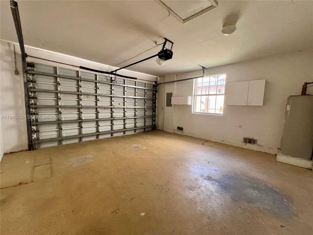 9047 SW 161st Ter 9047, Palmetto Bay, FL 33157