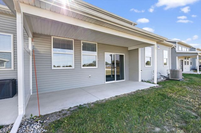 209 East Bridge Road, Northwood, OH 43619