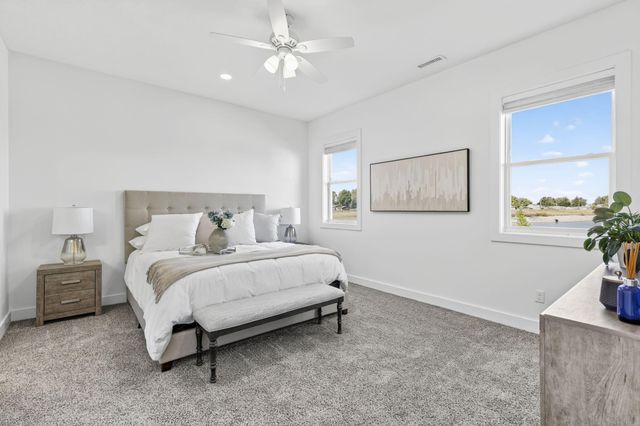 209 East Bridge Road, Northwood, OH 43619