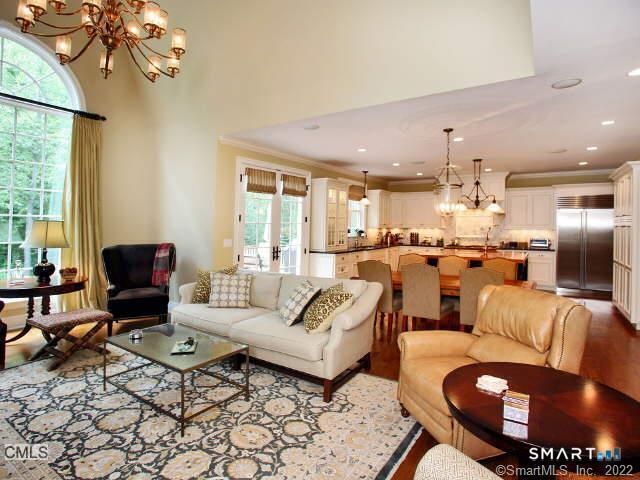 20 Grassy Plains Road 20, Westport, CT 06880