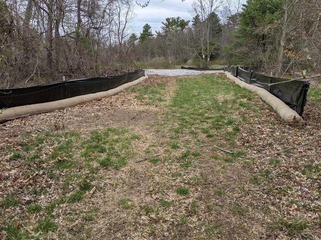 222 Dolan Cir, Taunton, MA 02718