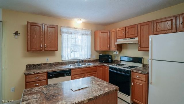 4032 Timber Trail, Medina, OH 44256