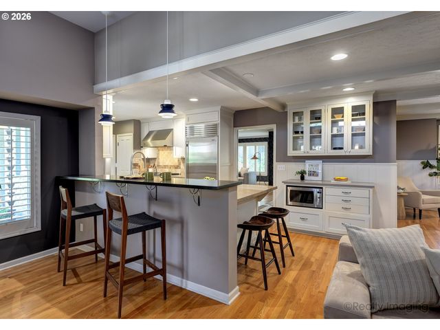 4460 Sw 78TH Ave, Portland, OR 97225