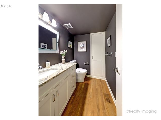 4460 Sw 78TH Ave, Portland, OR 97225