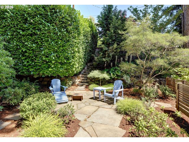 4460 Sw 78TH Ave, Portland, OR 97225