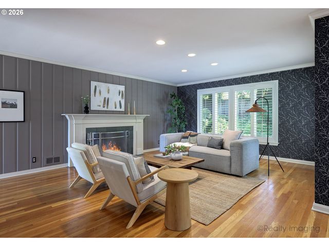 4460 Sw 78TH Ave, Portland, OR 97225
