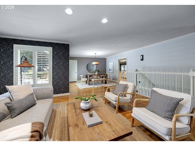 4460 Sw 78TH Ave, Portland, OR 97225